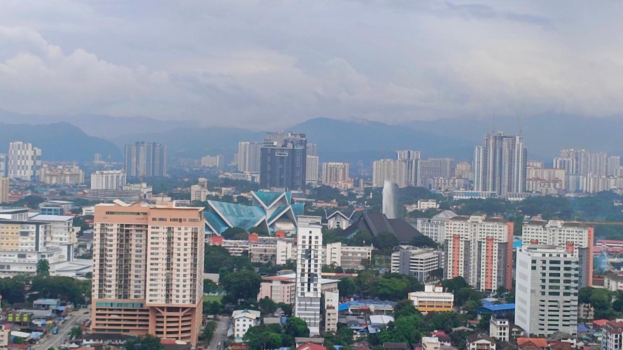 Summer Suites By Hibiscus Kuala Lumpur Exterior foto